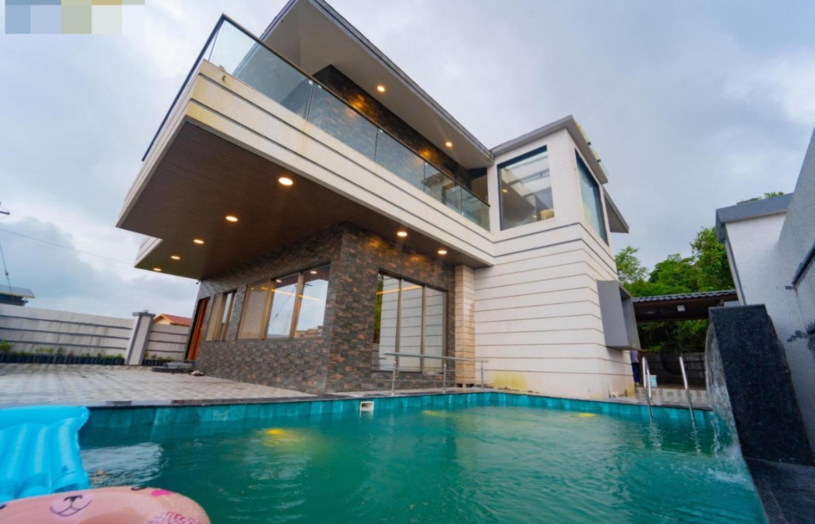 Cabana Luxury Palace Villa Лонавала Екстериор снимка